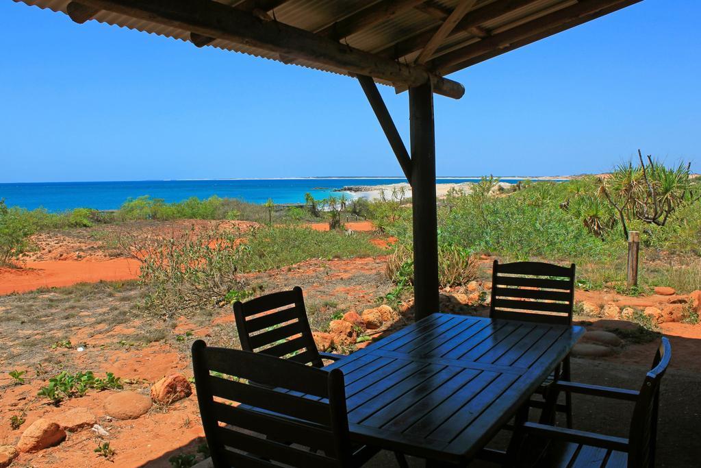 Kooljaman Hotell Dampier Peninsula Exteriör bild